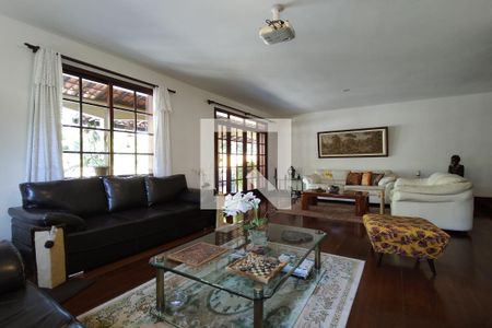 Sala de casa à venda com 4 quartos, 650m² em Jacarepaguá, Rio de Janeiro