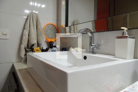 Casa à venda com 650m², 4 quartos e 3 vagasBanheiro da Suíte 1