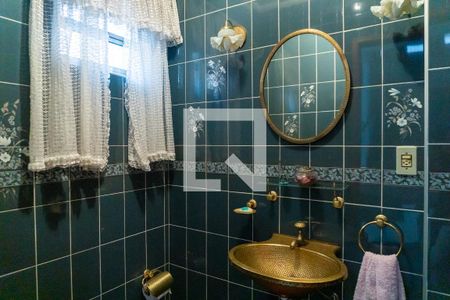 Casa à venda com 306m², 6 quartos e 3 vagasLavabo