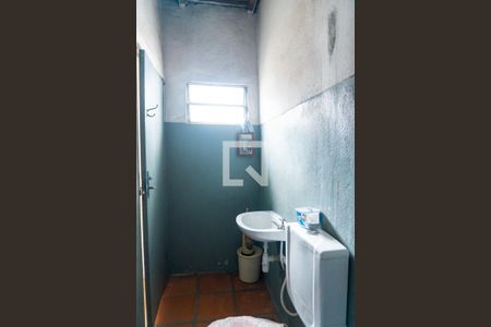 Casa à venda com 306m², 6 quartos e 3 vagasBanheiro da Edícula