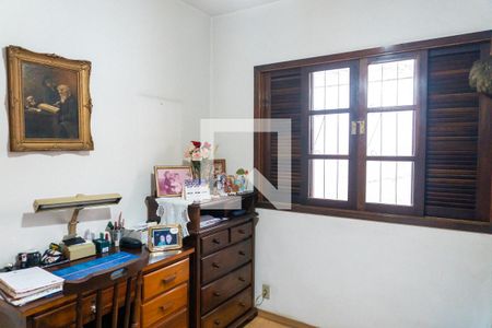 Casa à venda com 306m², 6 quartos e 3 vagasQuarto