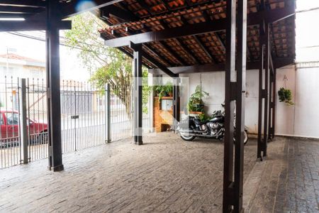 Casa à venda com 306m², 6 quartos e 3 vagasGaragem