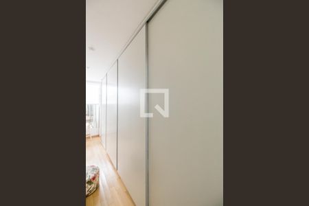 Casa de condomínio à venda com 1100m², 5 quartos e 6 vagasCloset da suíte