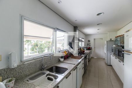 Casa de condomínio à venda com 1100m², 5 quartos e 6 vagasCozinha