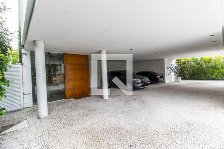 Casa de condomínio à venda com 1100m², 5 quartos e 6 vagasGaragem