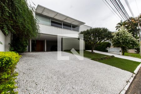 Casa de condomínio à venda com 1100m², 5 quartos e 6 vagasGaragem