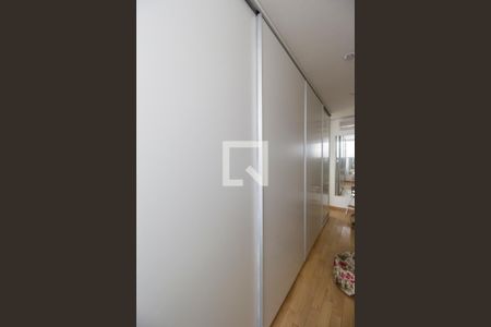 Casa de condomínio à venda com 1100m², 5 quartos e 6 vagasCloset da suíte