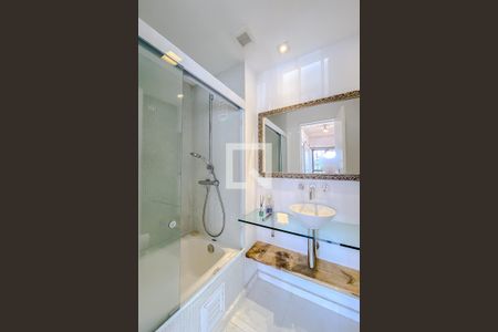 Apartamento à venda com 70m², 2 quartos e 1 vagaBanheiro