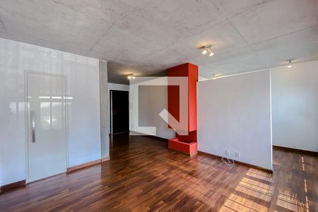 Sala de apartamento para alugar com 2 quartos, 70m² em Vila Regente Feijó, São Paulo