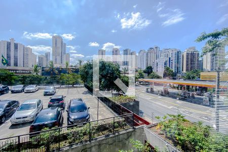 Apartamento à venda com 70m², 2 quartos e 1 vagaVista