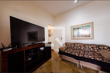 Sala 2 de casa à venda com 4 quartos, 185m² em Barro Preto, Belo Horizonte