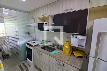 Apartamento à venda com 72m², 2 quartos e 2 vagas Apartamento à venda com 72m², 2 quartos e 2 vagasCozinha