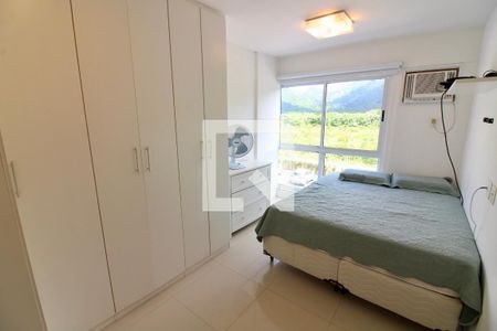 Apartamento à venda com 72m², 2 quartos e 2 vagas Apartamento à venda com 72m², 2 quartos e 2 vagasSuite