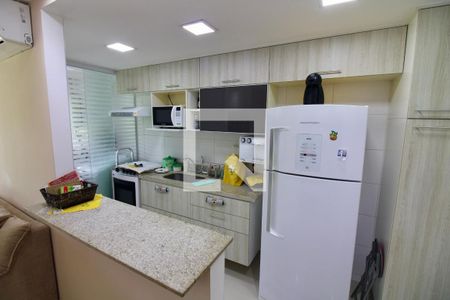 Apartamento à venda com 72m², 2 quartos e 2 vagas Apartamento à venda com 72m², 2 quartos e 2 vagasCozinha