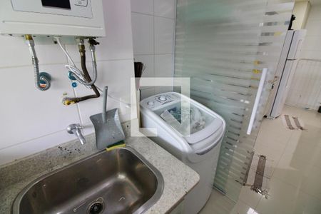 Apartamento à venda com 72m², 2 quartos e 2 vagas Apartamento à venda com 72m², 2 quartos e 2 vagasÁrea de Serviço