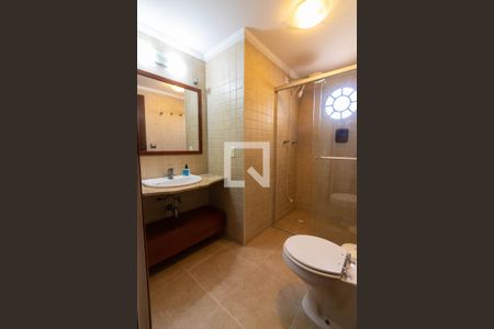 Apartamento à venda com 230m², 4 quartos e 2 vagasBanheiro 