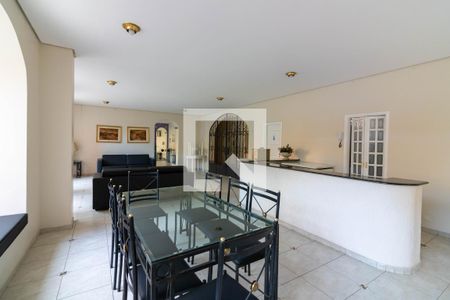 Apartamento à venda com 230m², 4 quartos e 2 vagasSalão de Festas