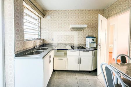 Apartamento à venda com 80m², 2 quartos e sem vagaCozinha 