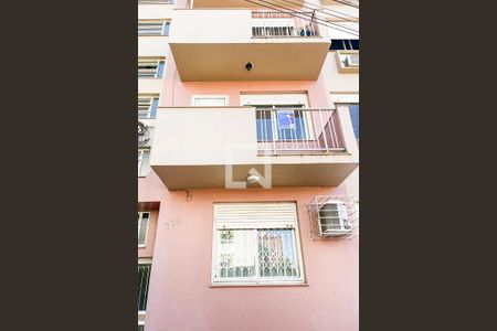 Apartamento à venda com 80m², 2 quartos e sem vagaÁrea externa