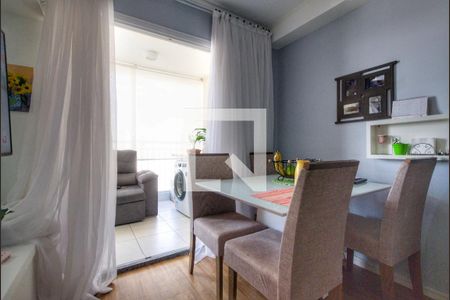 Apartamento à venda com 35m², 1 quarto e 1 vagaSala - Cozinha