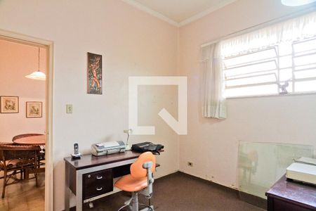 Casa à venda com 513m², 3 quartos e 5 vagasEscritório