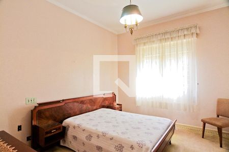 Casa à venda com 513m², 3 quartos e 5 vagasQuarto 2