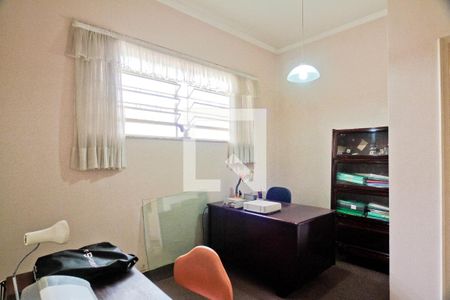 Casa à venda com 513m², 3 quartos e 5 vagasEscritório