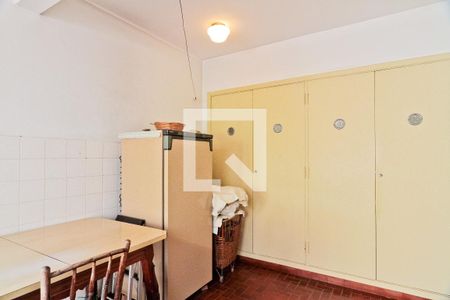 Casa à venda com 513m², 3 quartos e 5 vagasÁrea de Serviço