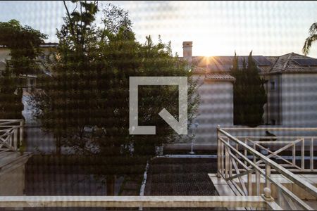 Casa de condomínio à venda com 270m², 4 quartos e 3 vagasVista do Quarto 4