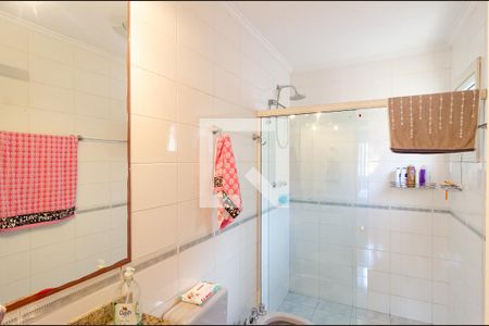 Casa de condomínio à venda com 270m², 4 quartos e 3 vagasBanheiro da Suíte 2