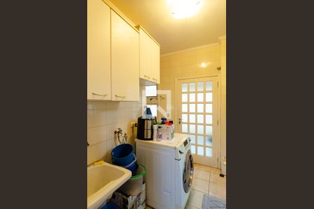 Casa de condomínio à venda com 270m², 4 quartos e 3 vagasLavanderia