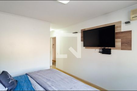 Casa de condomínio à venda com 270m², 4 quartos e 3 vagasSuíte 1