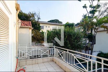 Casa de condomínio à venda com 270m², 4 quartos e 3 vagasVaranda do Quarto 3