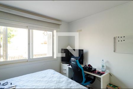 Casa de condomínio à venda com 270m², 4 quartos e 3 vagasSuíte 2