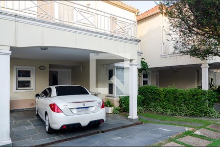 Casa de condomínio à venda com 270m², 4 quartos e 3 vagasGaragem