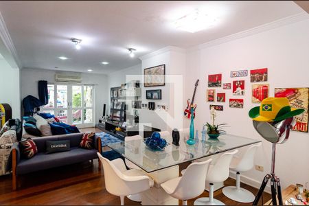 Sala de casa de condomínio à venda com 4 quartos, 270m² em Vila Nova Caledonia, São Paulo