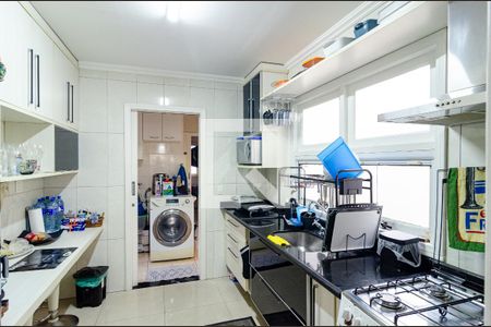 Casa de condomínio à venda com 270m², 4 quartos e 3 vagasCozinha