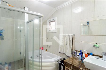 Casa de condomínio à venda com 270m², 4 quartos e 3 vagasBanheiro da Suíte 1