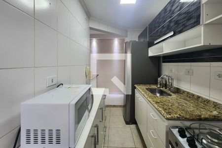 Apartamento para alugar com 60m², 2 quartos e 2 vagas Apartamento para alugar com 60m², 2 quartos e 2 vagasCozinha