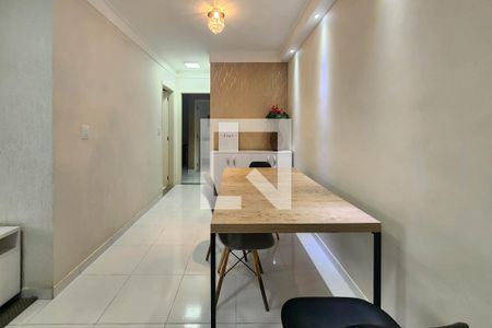 Apartamento para alugar com 60m², 2 quartos e 2 vagas Apartamento para alugar com 60m², 2 quartos e 2 vagasSala