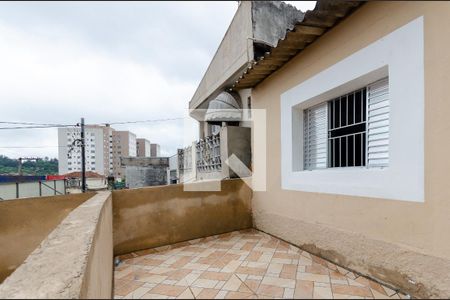 Casa para alugar com 70m², 2 quartos e sem vagaQuintal