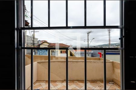 Quarto 1 de casa para alugar com 2 quartos, 70m² em Jardim Maristela, São Paulo