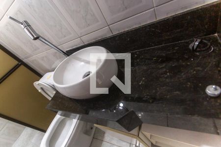 Apartamento à venda com 82m², 3 quartos e 1 vagaBanheiro social