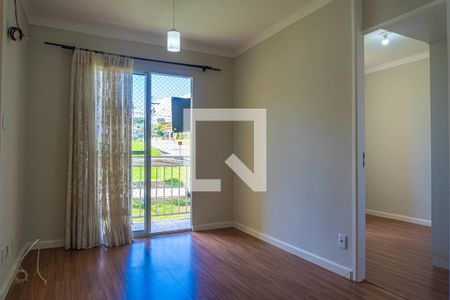 Sala de apartamento para alugar com 3 quartos, 58m² em Vila Marieta, Campinas
