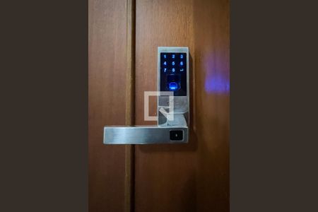 Apartamento à venda com 65m², 2 quartos e 2 vagasFechadura Eletrônica