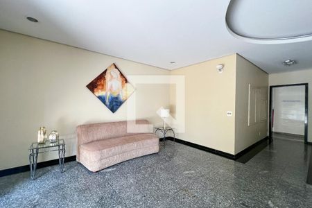 Apartamento à venda com 65m², 2 quartos e 2 vagasHall