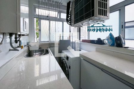 Apartamento à venda com 65m², 2 quartos e 2 vagasÁrea de Serviço