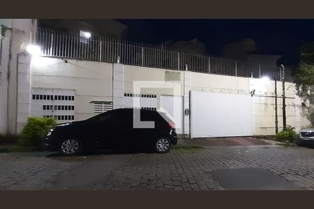 Casa de condomínio à venda com 164m², 3 quartos e 1 vagaFachada
