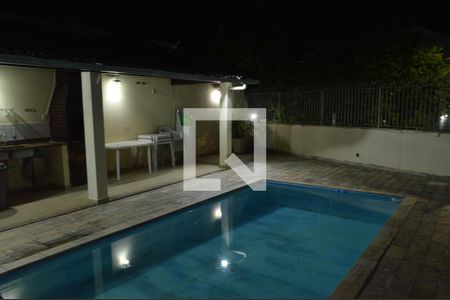 Casa de condomínio à venda com 164m², 3 quartos e 1 vagaÁrea comum - Piscina