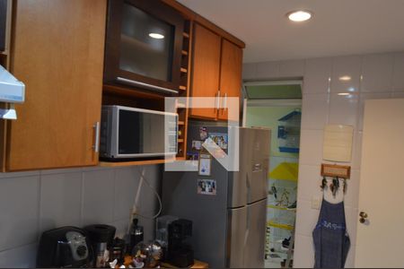 Casa de condomínio à venda com 164m², 3 quartos e 1 vagaCozinha